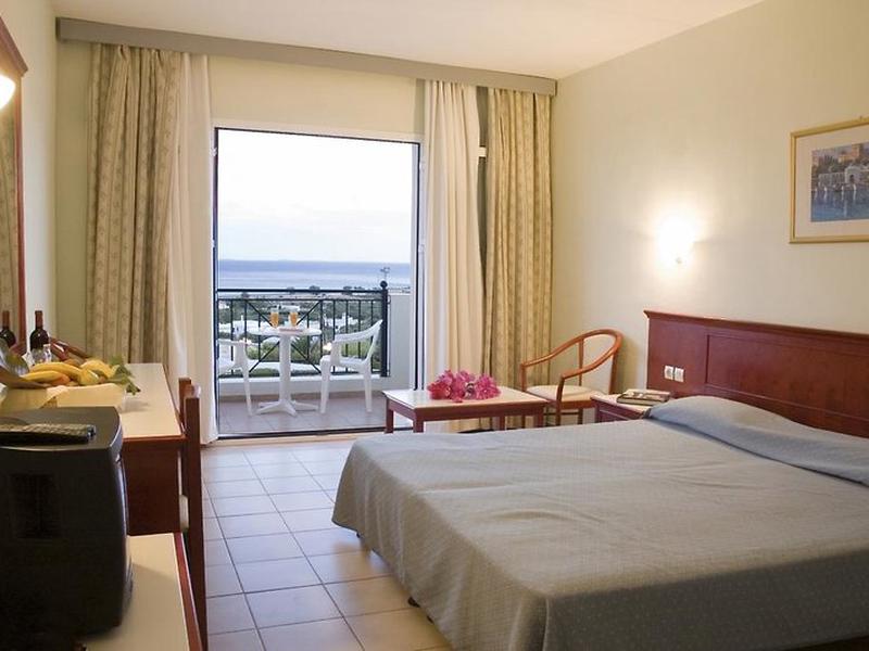 882CB1117F7141AE7D119975AE967923