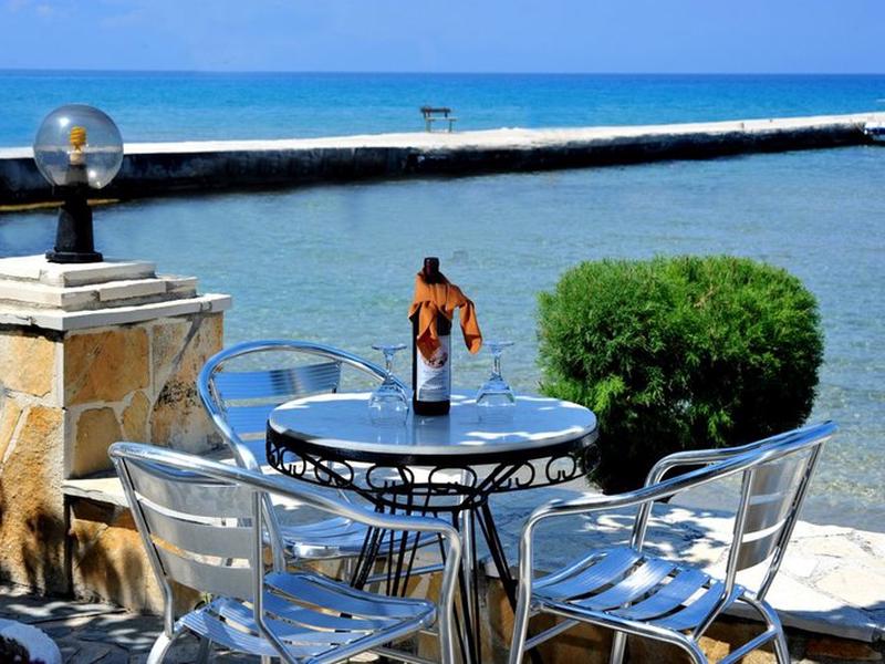 D18464D50BEF7CF7C033CD79D48AD8A2