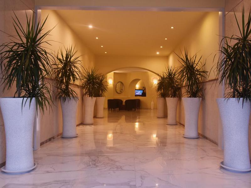 180B36409F04F8880F29B0AE4139A66E