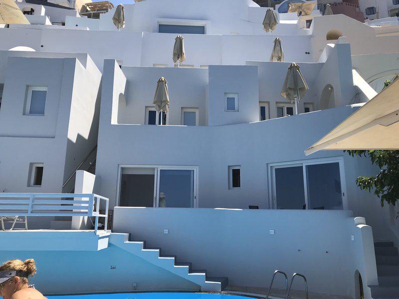 0F073416A44EEE2F479444E5B3DCAF25