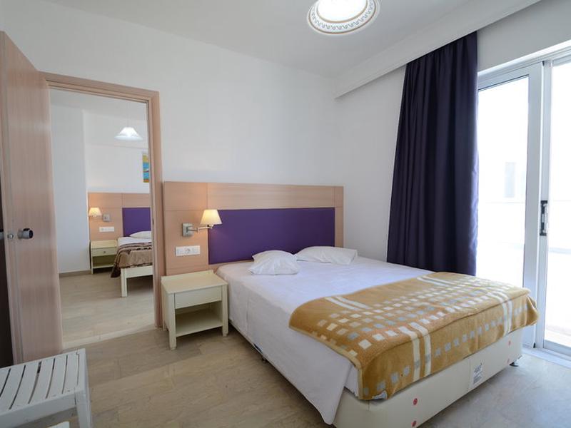 FBEDE66305FCEB683D694F3E7C26FDBF