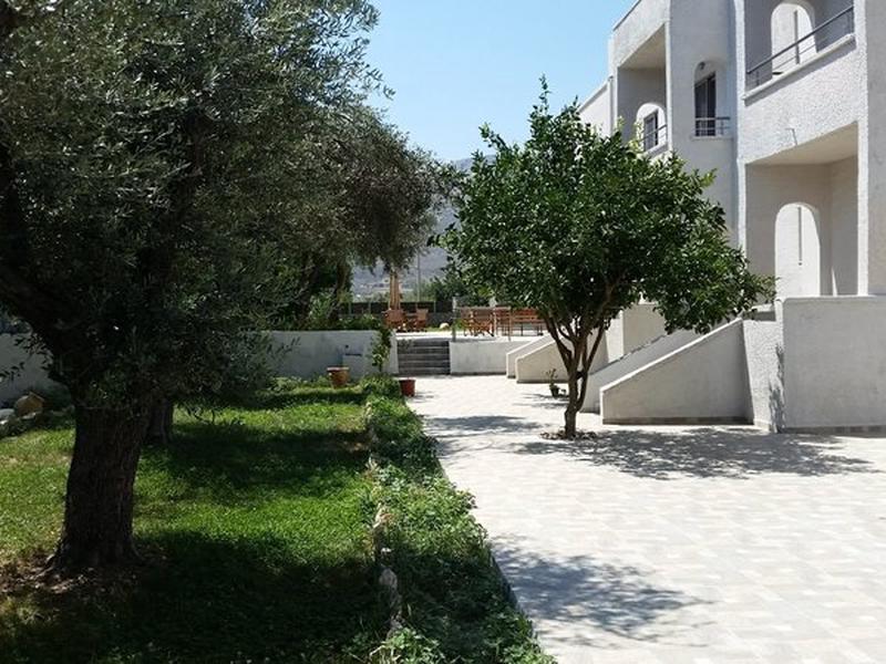 8C3E58FBA5CD4798D7875BA7F97FFC4F