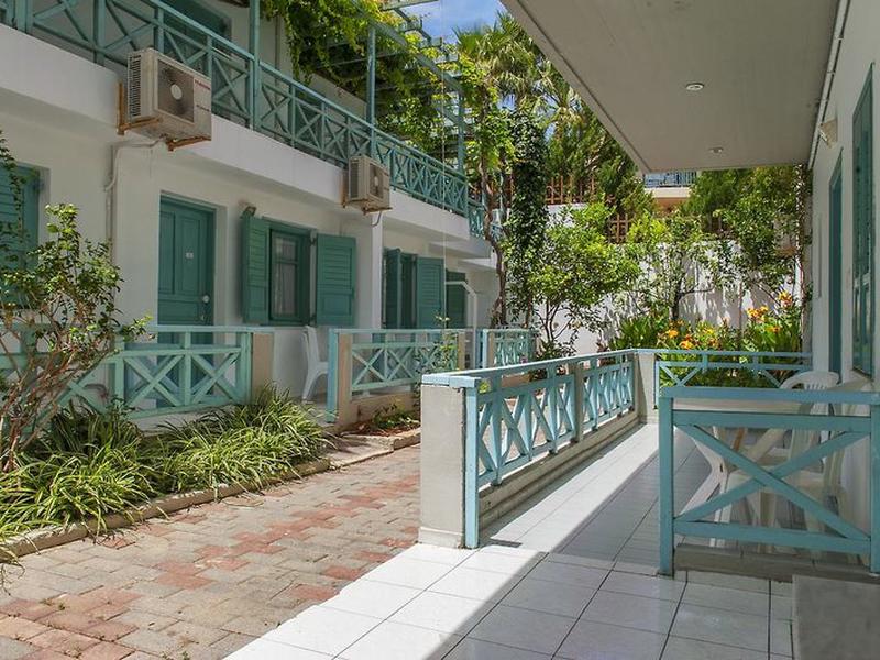 9F46A19BBA4D627950F3DEA131A2B271