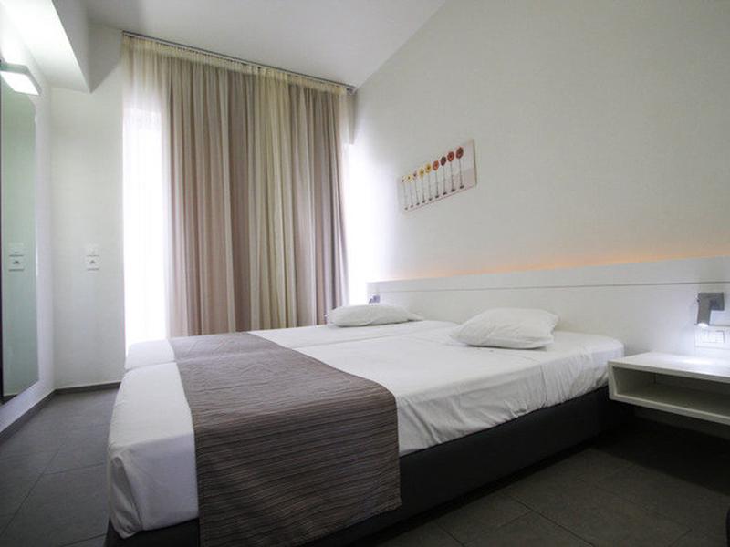 16B205A1850A05895AC7BBC285C2B672