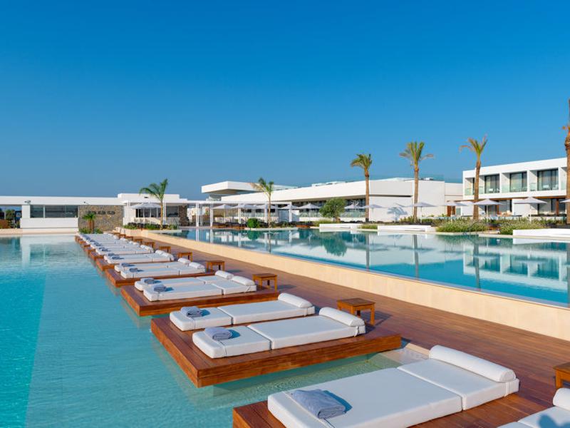 Gennadi Grand Resort
