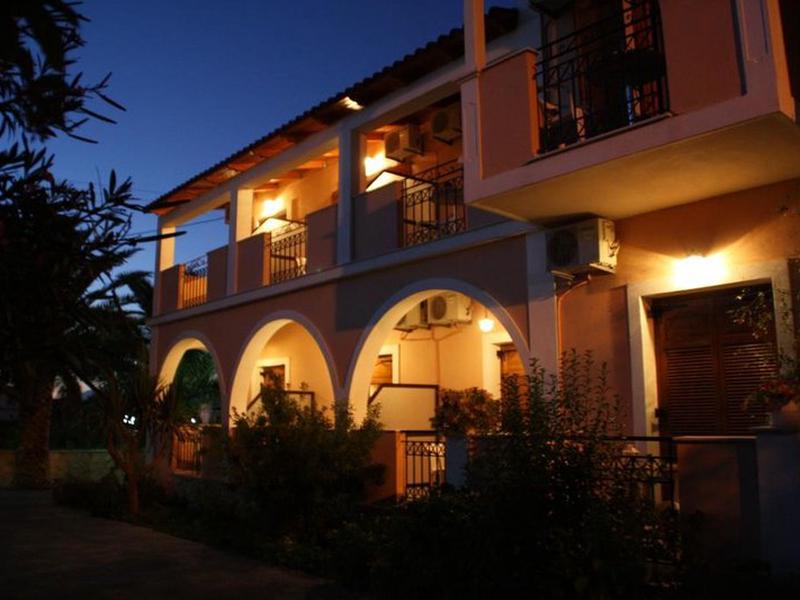 4D88E29E75D8324ABE40570C3E99C09C