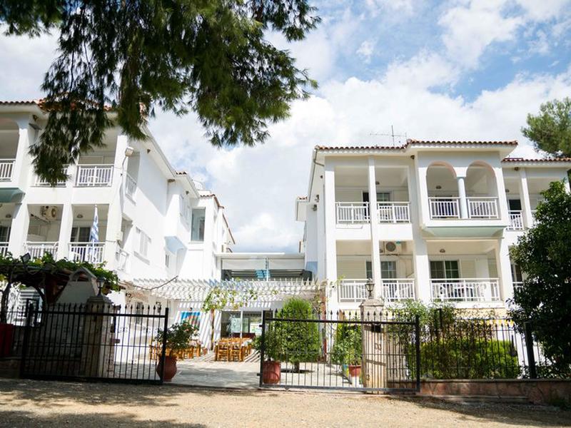 6D59B4D4F76B3F43F2C868E40E1C35AA