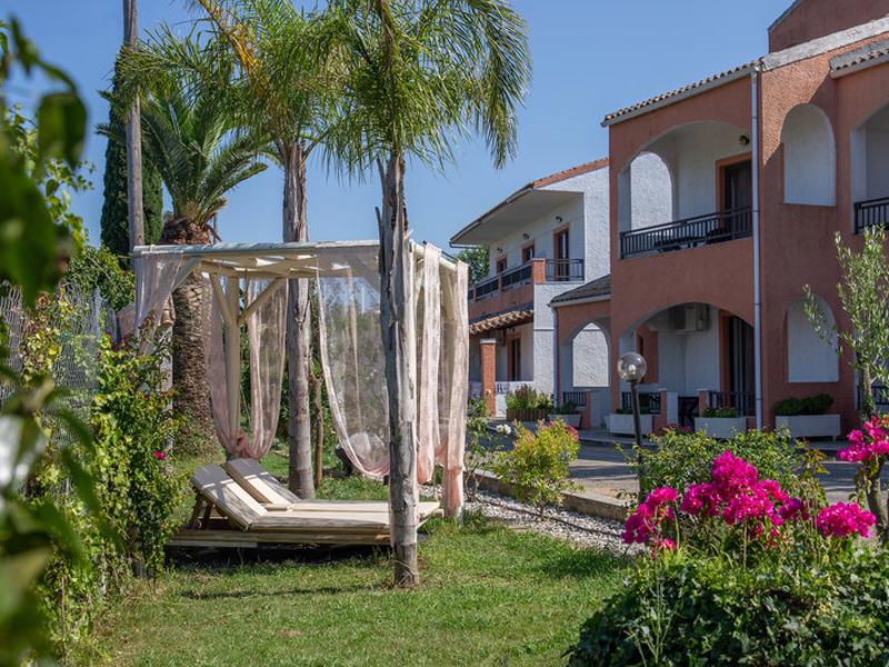 1FC1B1A4EC01215FD091B60909499DE0