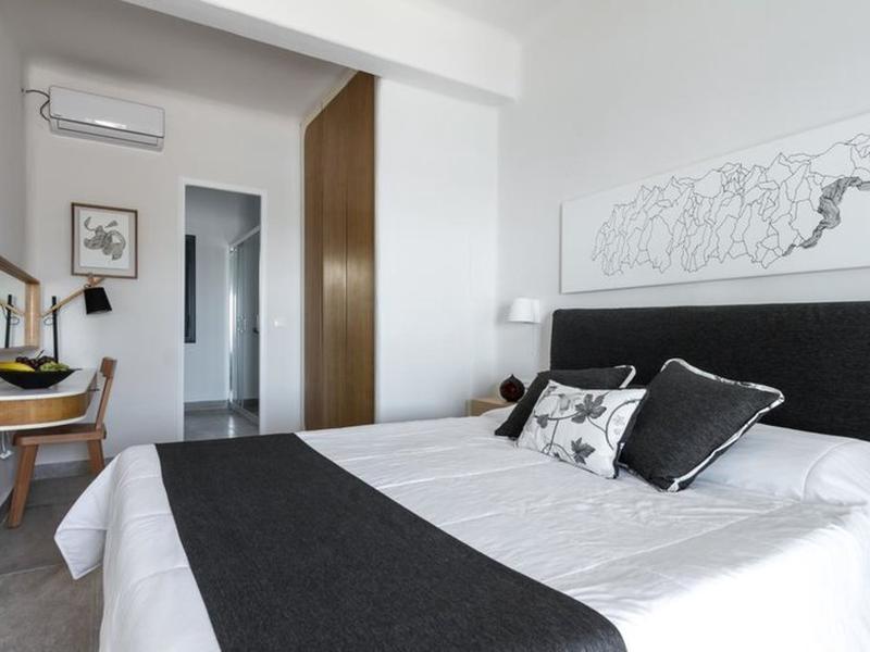 07AAB658E44ED8EDE301AAF2CBD63B4D