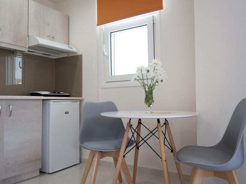 AE2BABDD7E0C38FB4358975C4BA6F68C