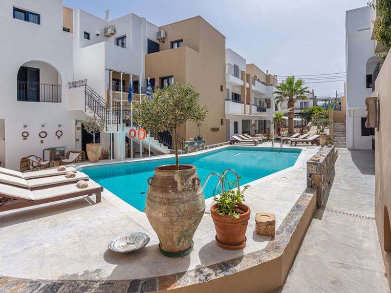 012AACAA744850F04A9788920979796E