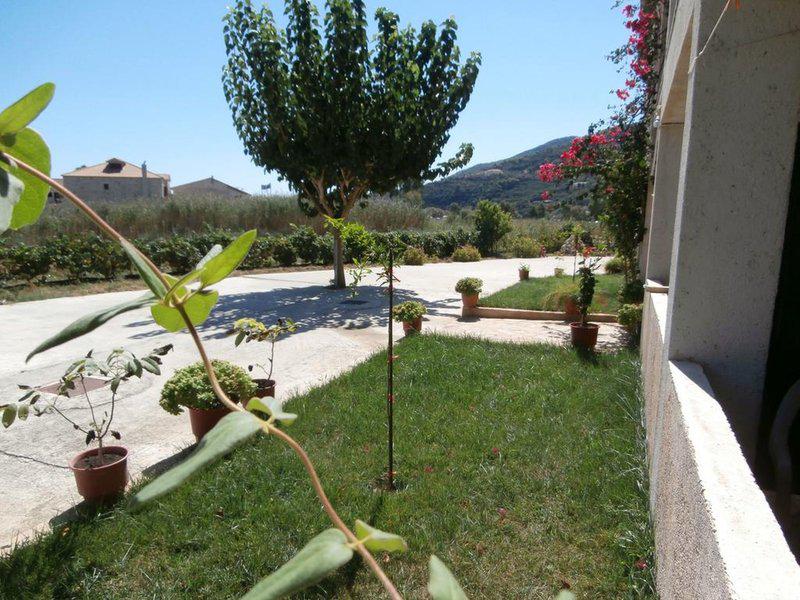 9A4C11EF94C1FB1FB57B31563750589A