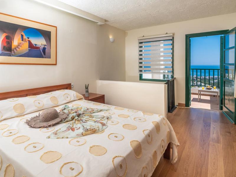 6F4326CDFE7FFBA5BD97F76C37F768C1