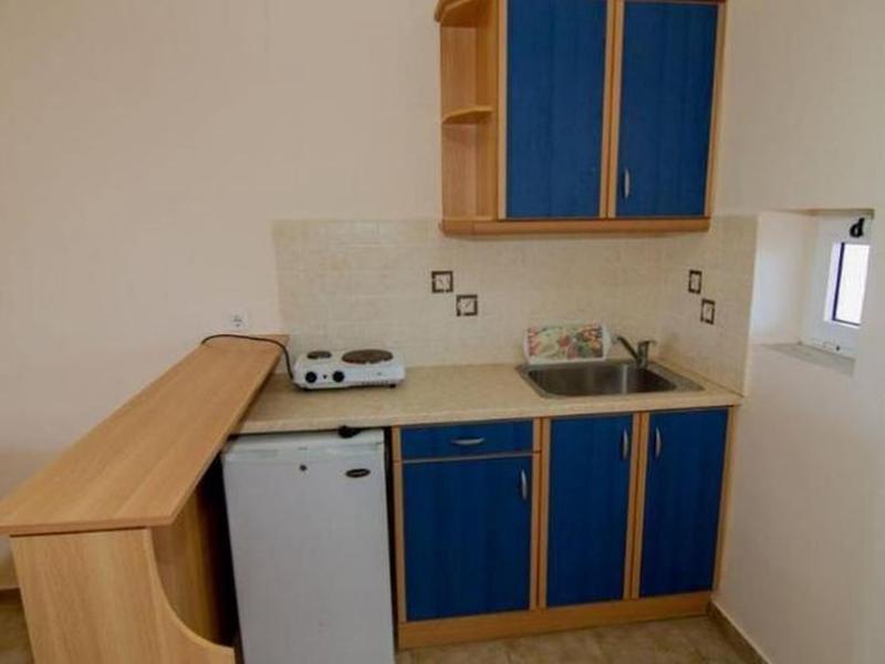 B0271B317A3A90188589C7183A8C7F6A