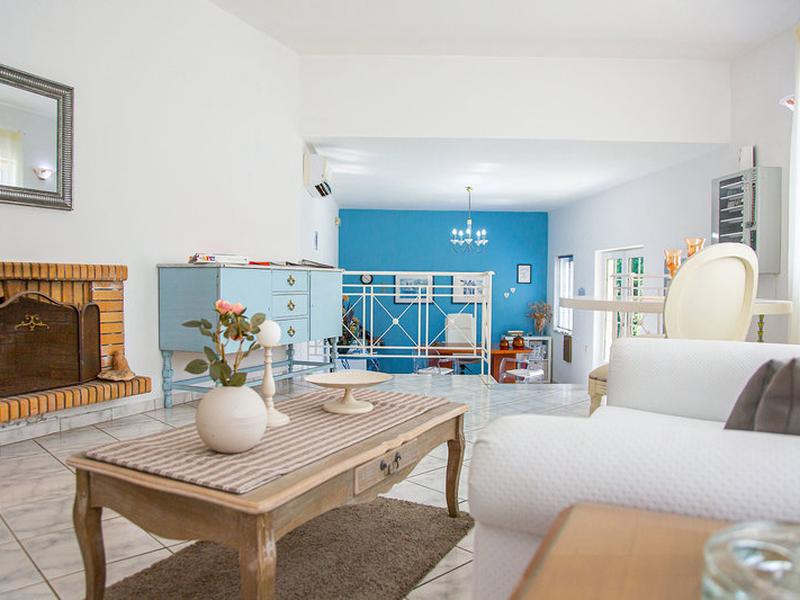 E296657B09DD5551BA38197EBE8CE750