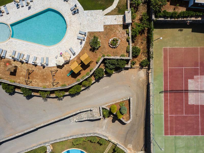 2AB138D0A652E52DC99E4AEFB0E65D05