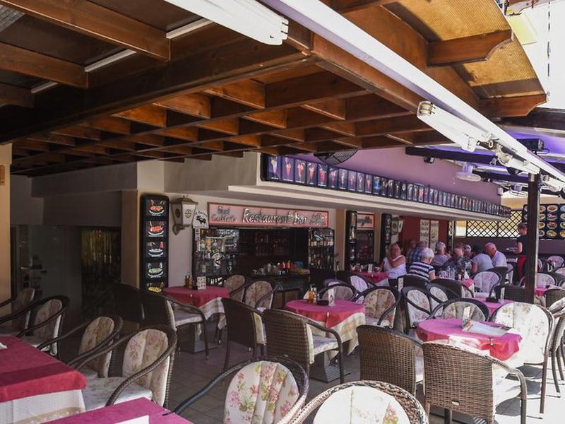 0D6BB696C472E5C6C9475E1C89AF7799