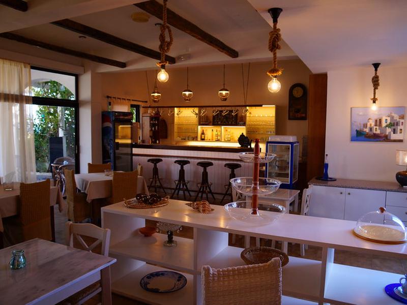 F588814D63A6164ED81EAED055FE5911