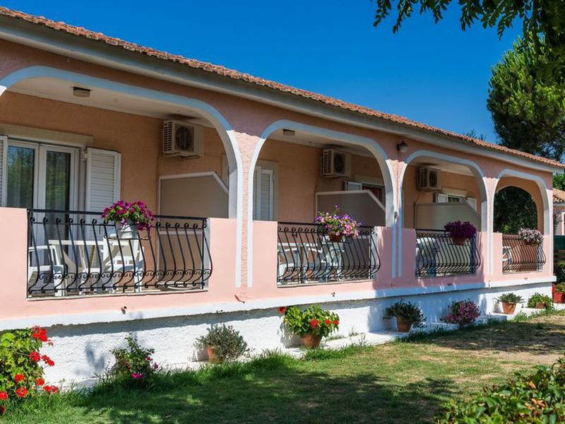 609BBD0F5AE8F4B1B096C29C8CBEC01D