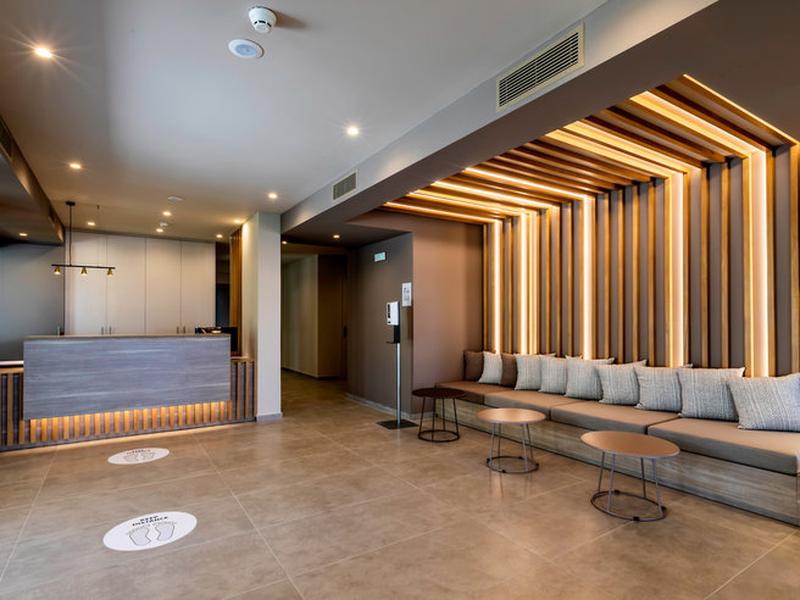 A6FC9CEB7D82A48A797D0F738542A228