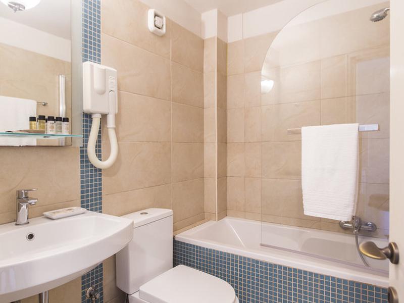 A9F806EAD488170631AD780FC4D01B75