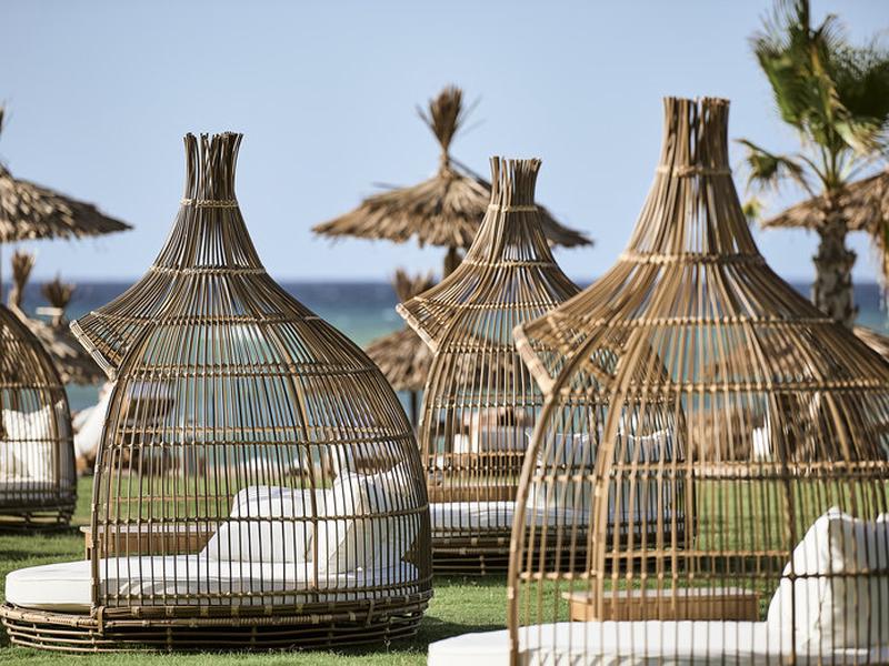 79920E494ECD49D3F68010BC6FAC9B61