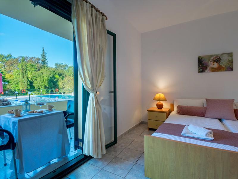 896858237448E84CF582E925D2A95CB6