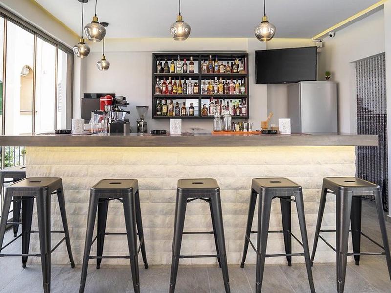 8F72E95E07CDA4B2EF6EE78A6E6AD3AC