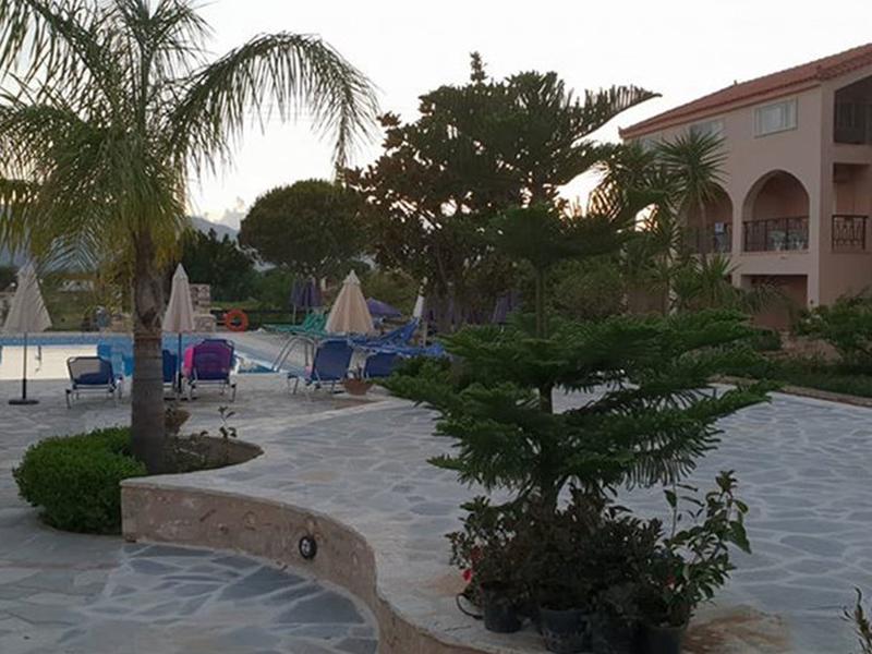 ED2F342B4B8E51E3C23BF202CB7E5B85