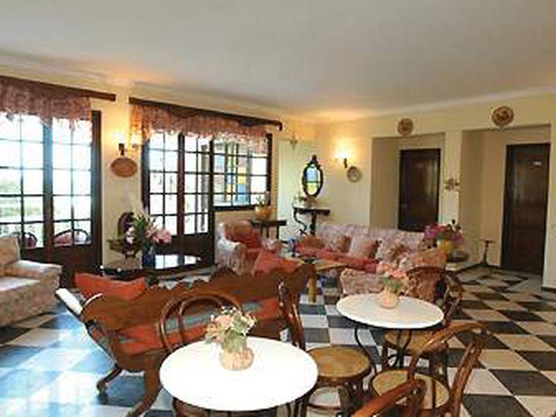 98E1D8CB1A83BBAA281016D7873F00C2