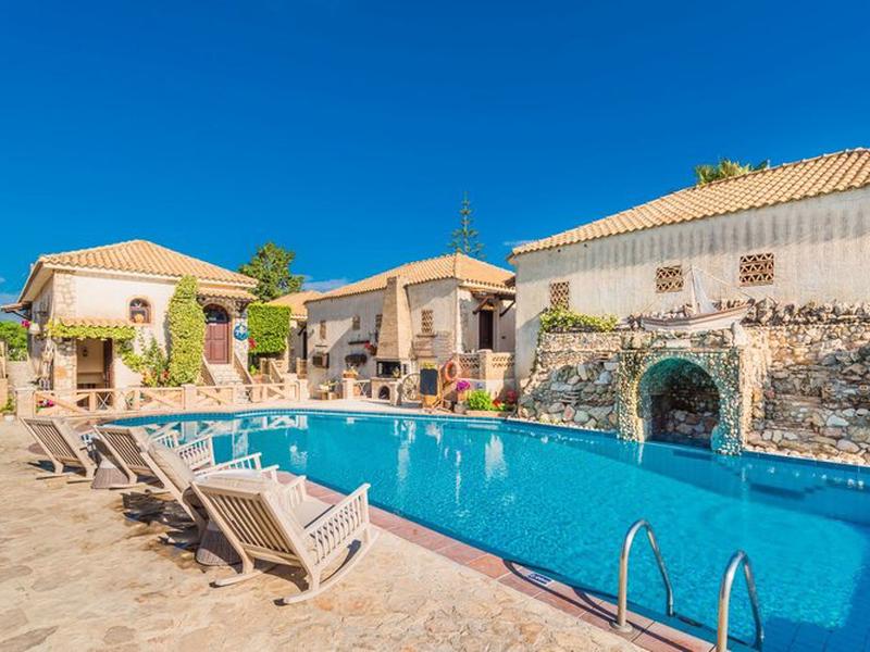 2D222863605AF9C75C740853BCCB6A54