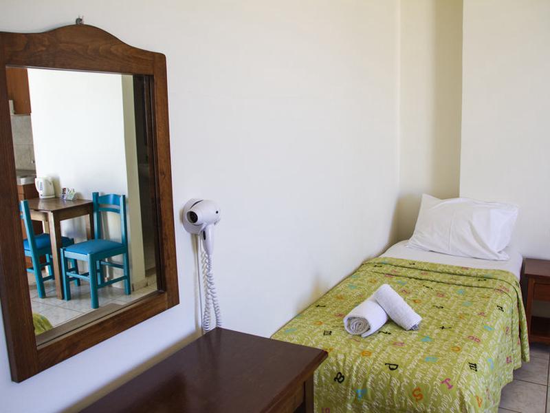 E0BB791B5F72B6AF1D5E59E9C8094447