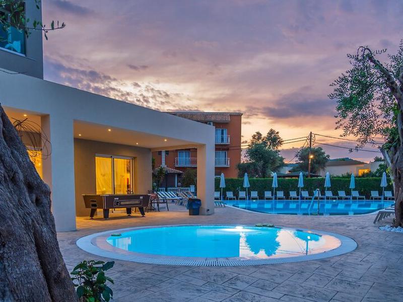 02DE086788E087ACE3E3E79BEB6A4700