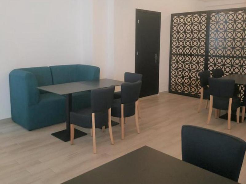 F0E3472040BD34626E2B3F42CCE9AD88