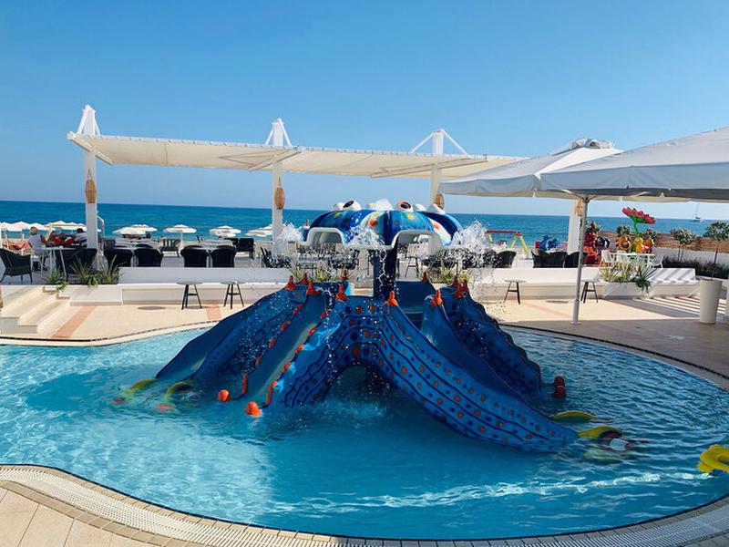 EFB90FCAB5058D2C56E791203AE636BD