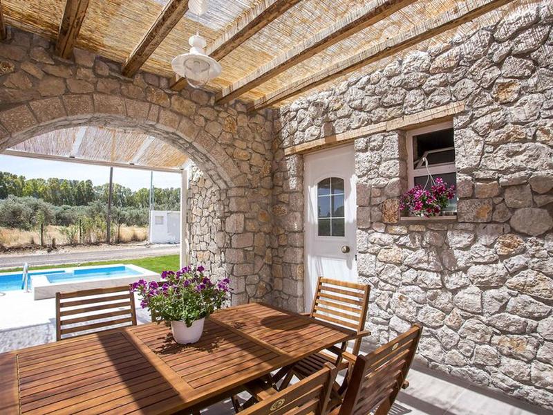 4A672B47BD54D35890B63CE69487D1DF