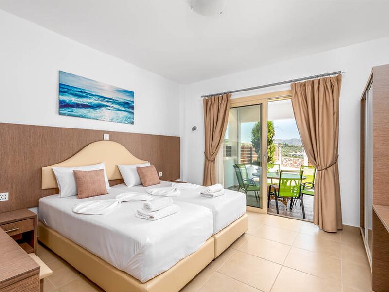 C8F28C4A9499AC812B54EE8DEA2E3121