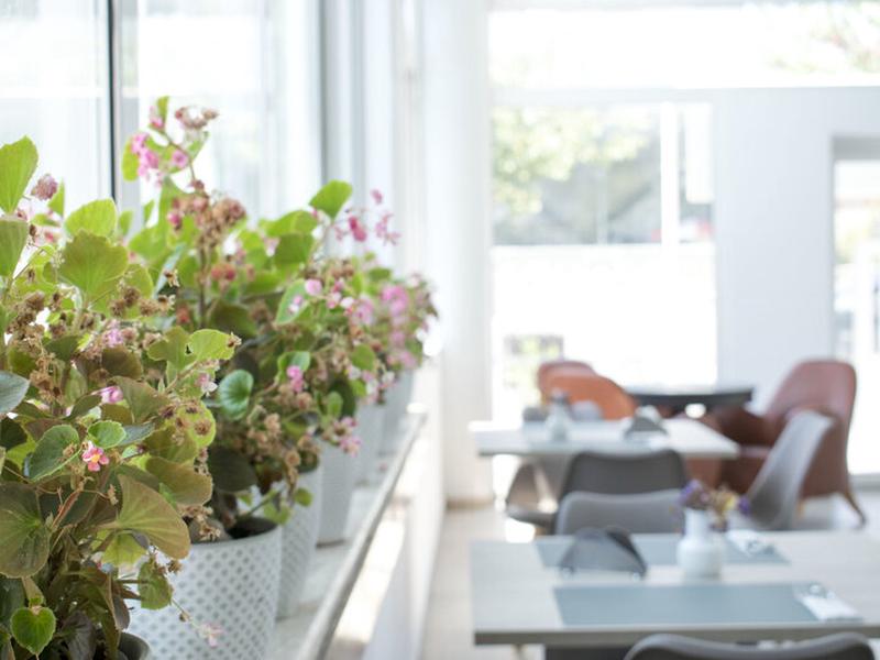 DF7D097DABF4C53AE05713950D94E9B4