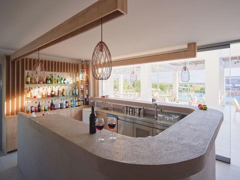 616E06F83B818FBEB4CF53F0F9355E21