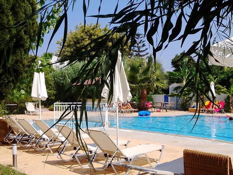 E133DD0472173FE8AA49A76C64F59BAA