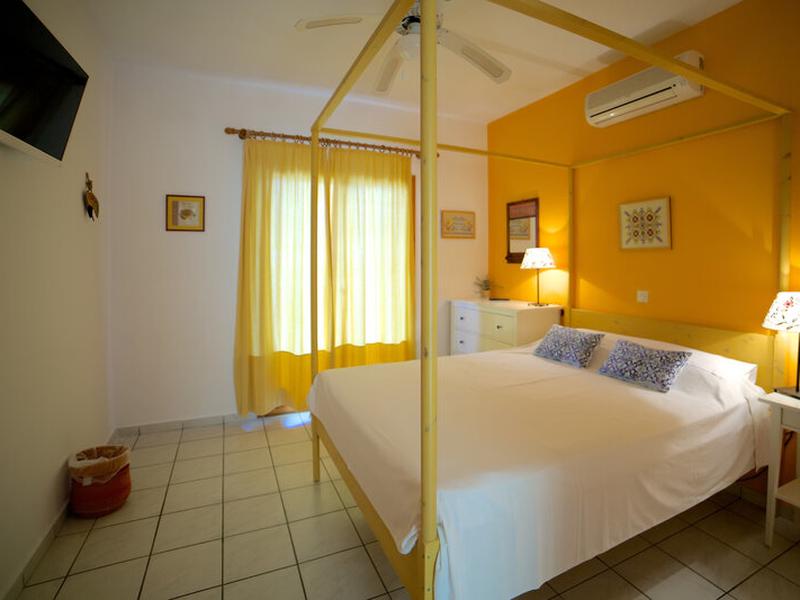 5746FC36A84090AAA03AAC8BE51E994D