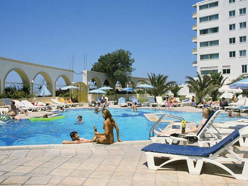 Cactus Hotel (Adults only 21+)