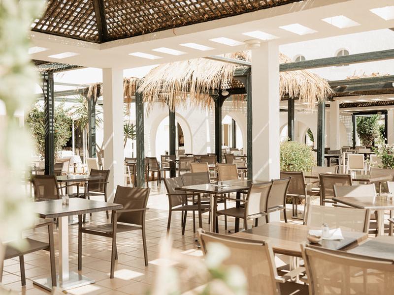 B055A7DA3C6E582EC31BFF7E5E82F3BC