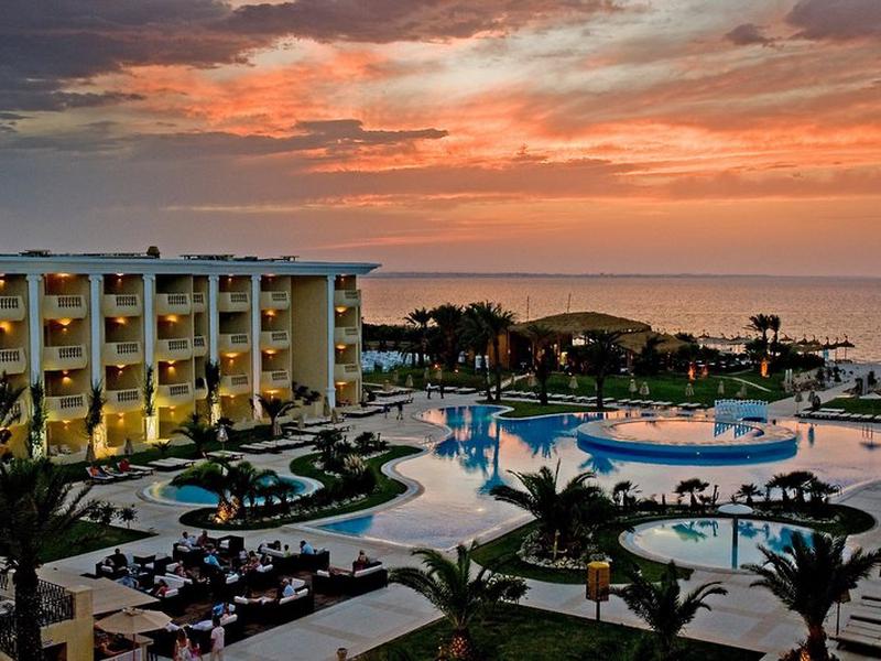 B0CD7DC64D98B67B6C42737D30BC8119