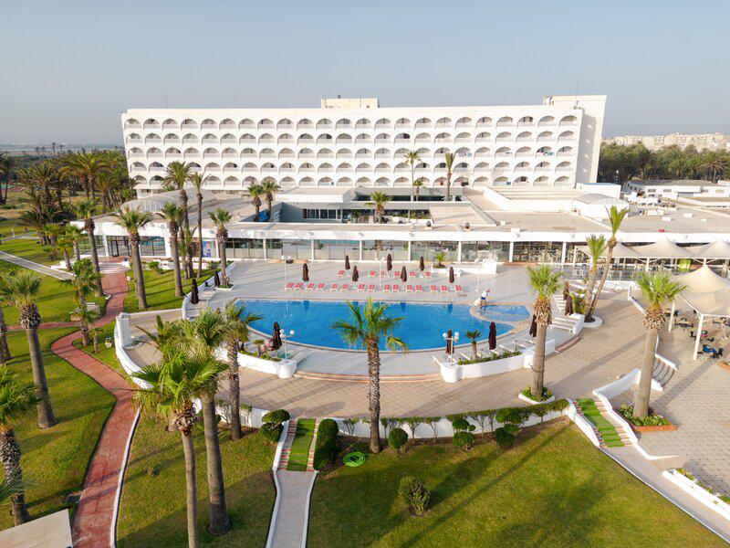 ABB113ED1F95D0F2646D7FA7410AB399