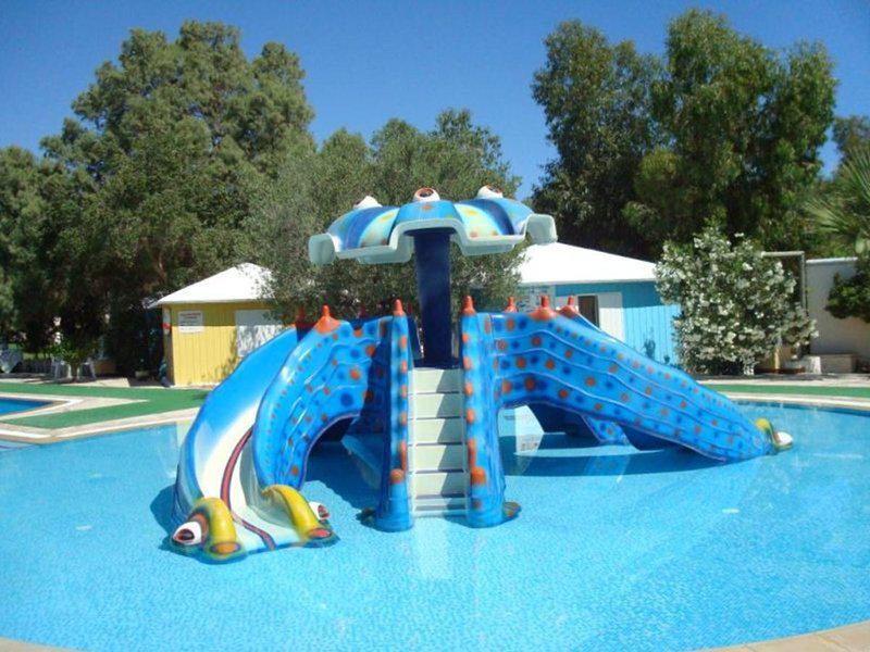 1C705715AE4EFCAC0545A0C6E71959E5