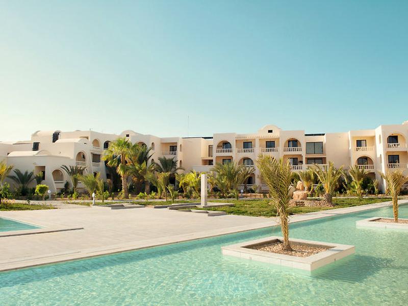 8D0249324A658A54451B34DD87950609