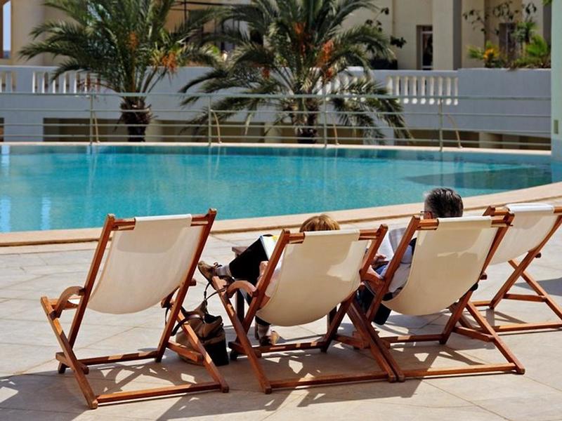 545DBA76809F91F350971401546B2EFB