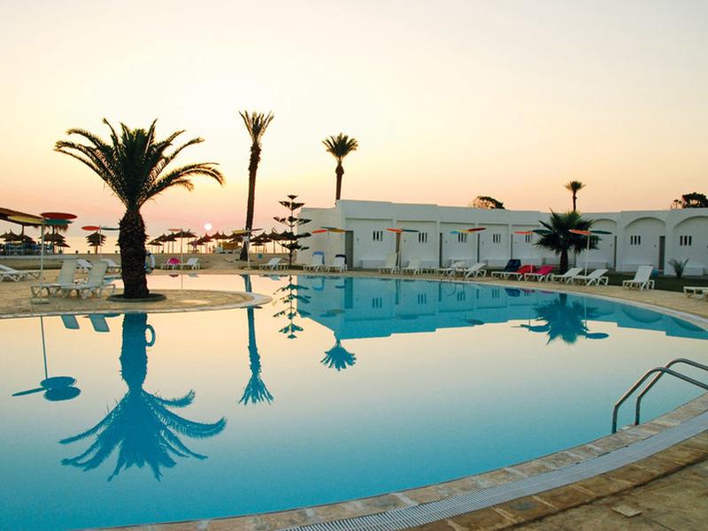 67F7F8A6CEF084A7A590BCA6F0282BA7