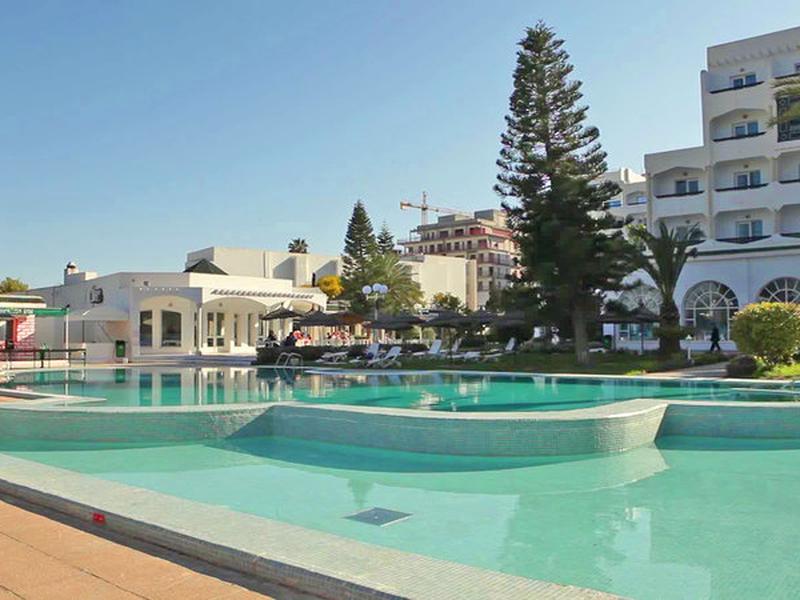 F6472439440DE52737CC55B7AB3CA46D